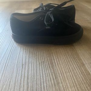 TODDLER VANS SIZE 8